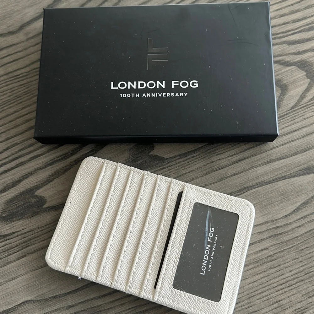 London Fog 100th Anniversary card case - Picture 1 of 5